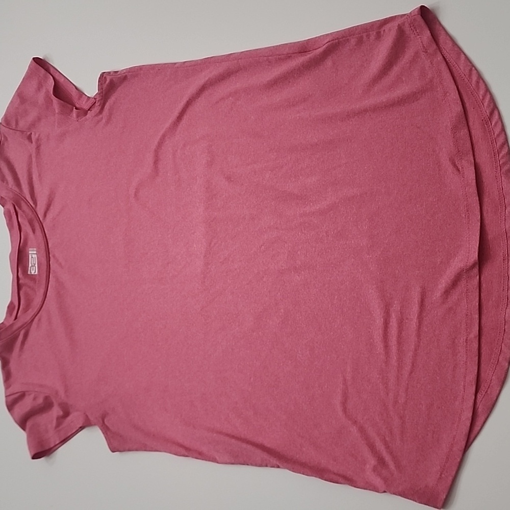 32 Degrees Women's Short Sleeve Tee in Pink